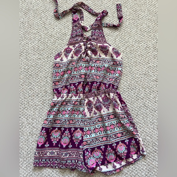 Halter top romper - Picture 1 of 4